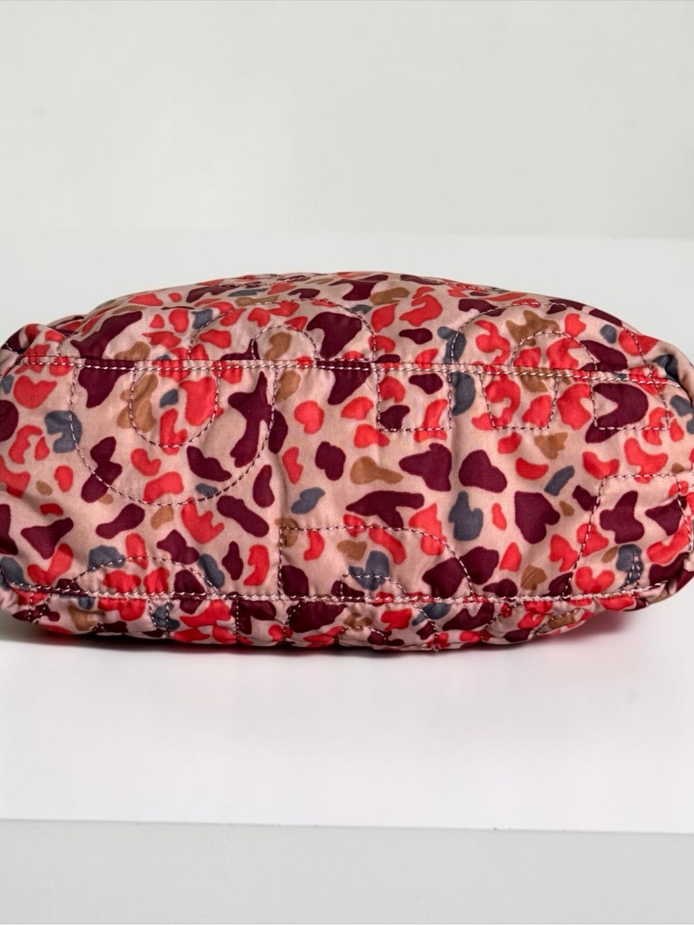 Marc Jacob’s Quilted Nylon Pink Leopards Print Tote Bag - Picture 5 of 14